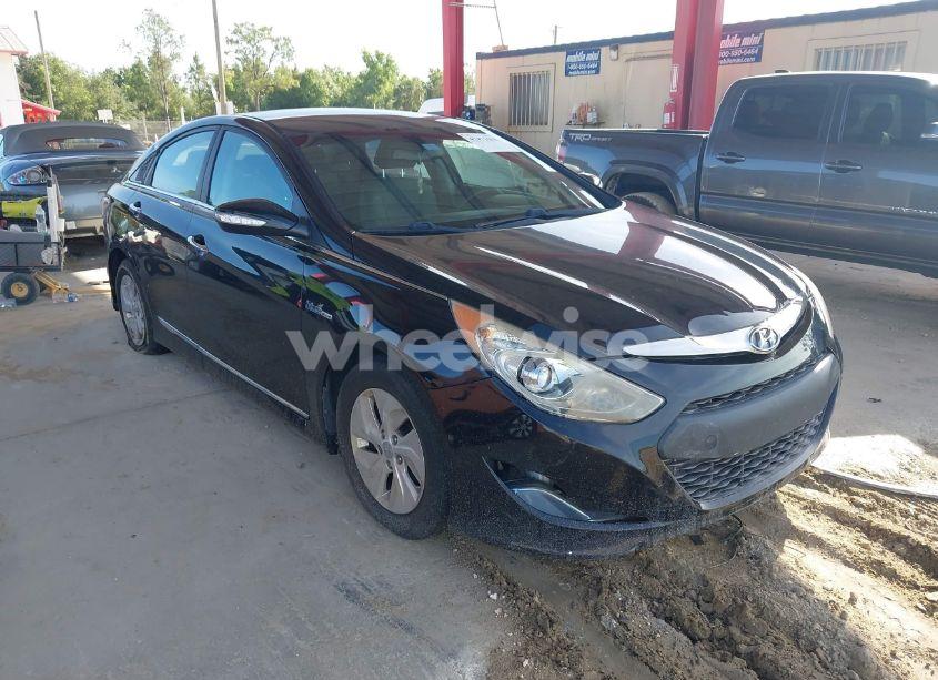 2015 Hyundai Sonata HYBRID BASE (A6) (VIN KMHEC4A43FA119455) main photo