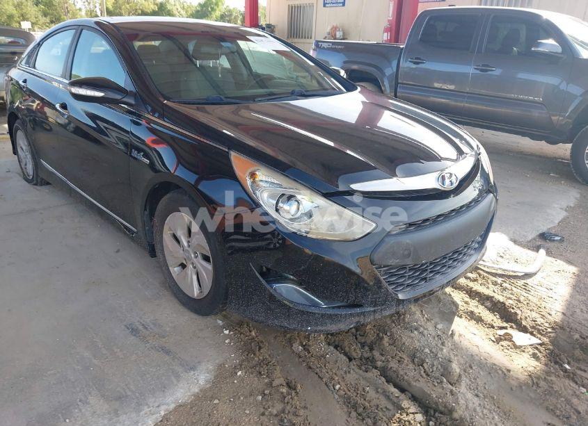 Photo 6 of 2015 Hyundai Sonata HYBRID BASE (A6) (VIN KMHEC4A43FA119455)