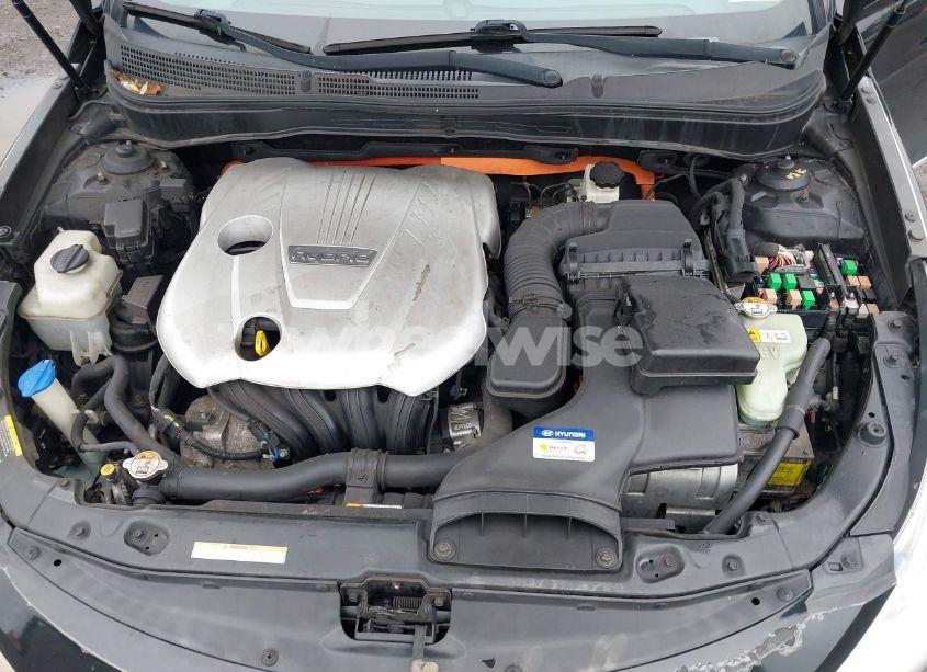 Photo 10 of 2012 Hyundai Sonata HYBRID (VIN KMHEC4A44CA059150)