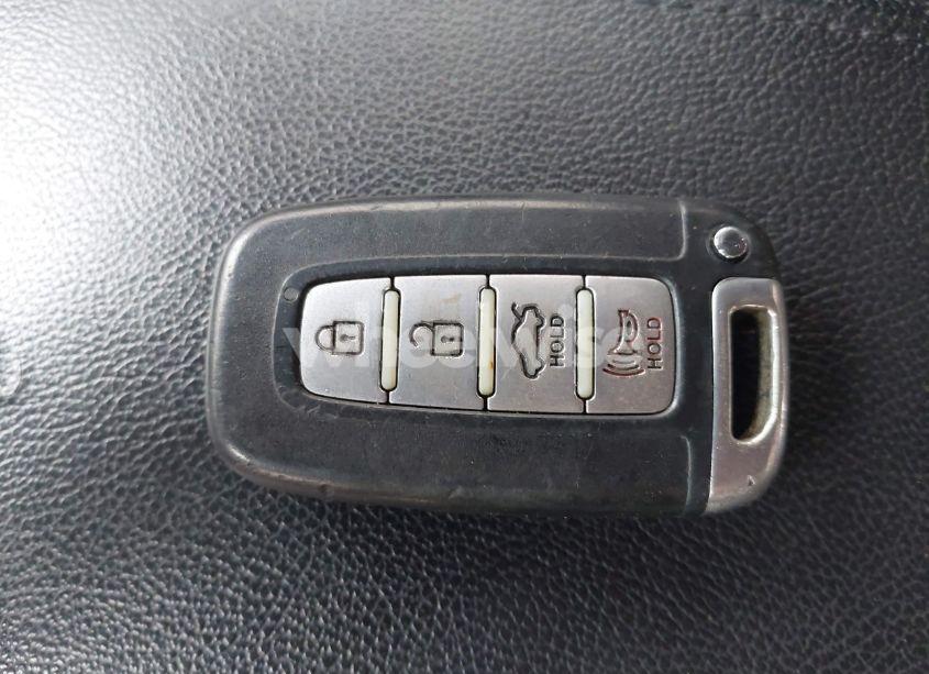 Photo 11 of 2012 Hyundai Sonata HYBRID (VIN KMHEC4A44CA059150)