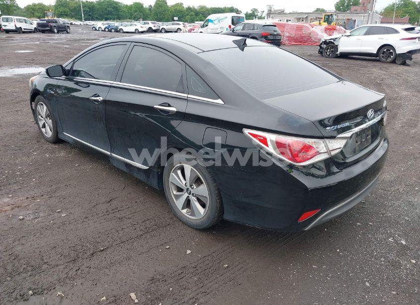 Photo 3 of 2012 Hyundai Sonata HYBRID (VIN KMHEC4A44CA059150)