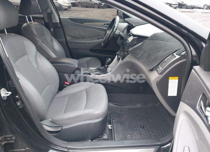 Photo 5 of 2012 Hyundai Sonata HYBRID (VIN KMHEC4A44CA059150)