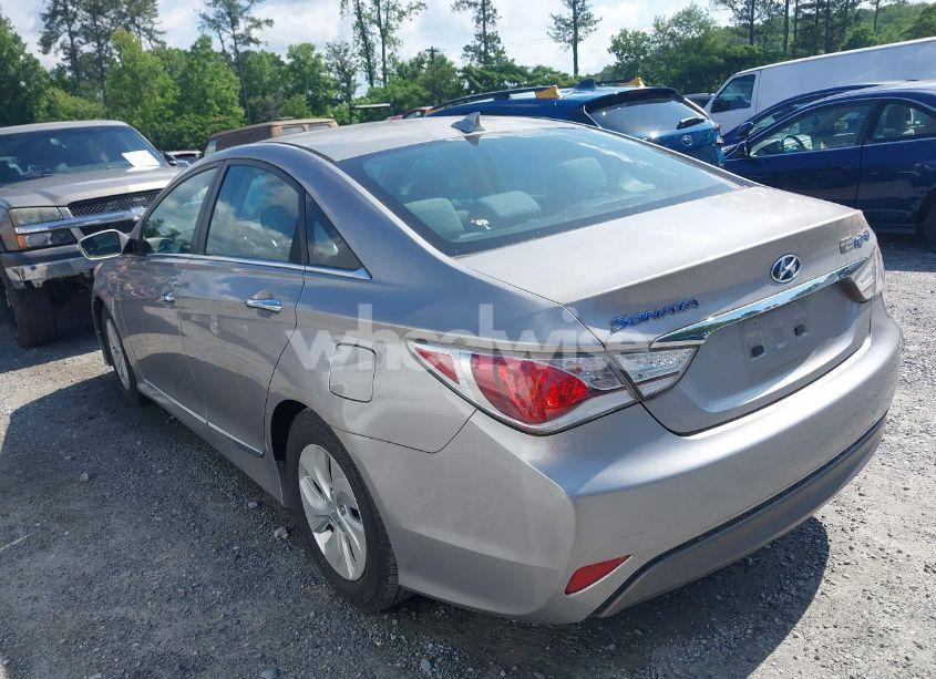 Photo 3 of 2013 Hyundai Sonata HYBRID (VIN KMHEC4A44DA051387)
