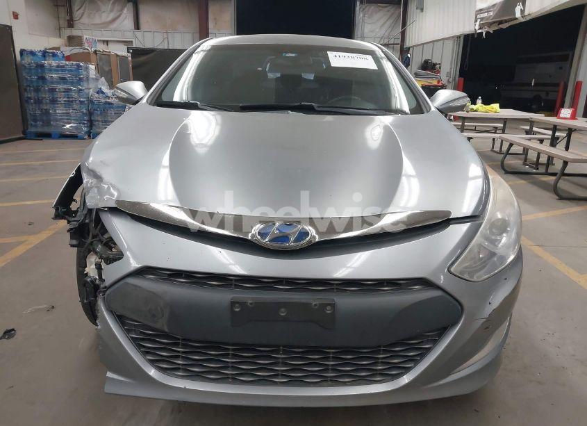 Photo 12 of 2015 Hyundai Sonata HYBRID (VIN KMHEC4A44FA138550)