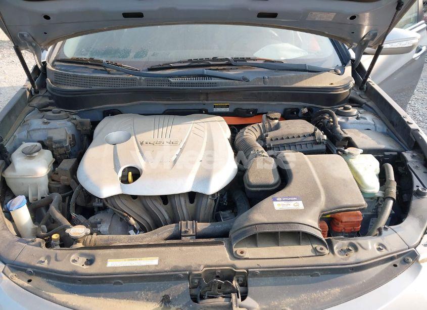 Photo 10 of 2011 Hyundai Sonata HYBRID (VIN KMHEC4A45BA007248)