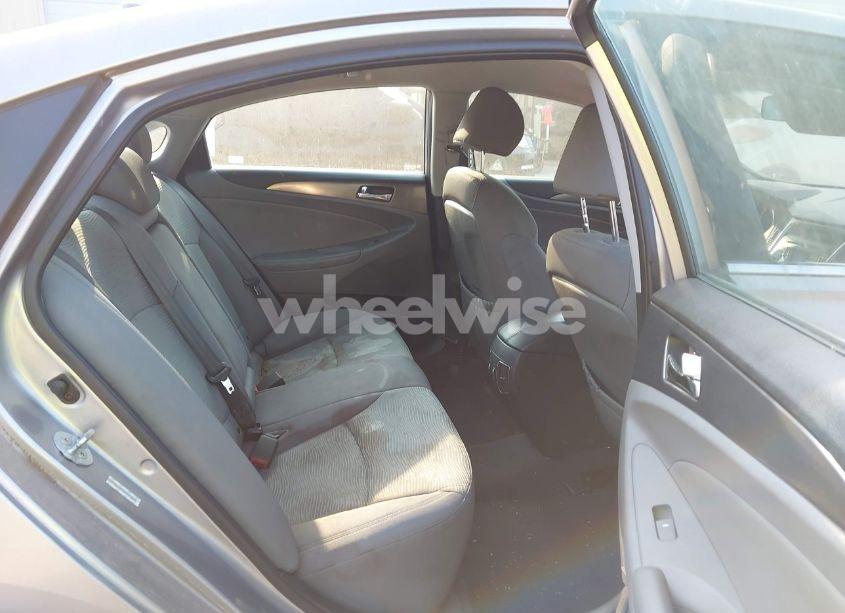 Photo 8 of 2011 Hyundai Sonata HYBRID (VIN KMHEC4A45BA007248)