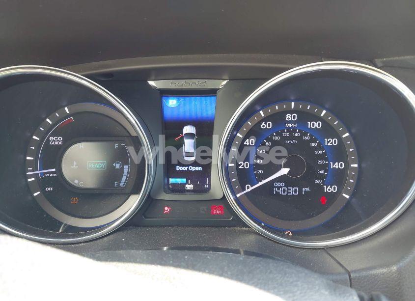 Photo 7 of 2013 Hyundai Sonata HYBRID LIMITED (VIN KMHEC4A45DA050118)