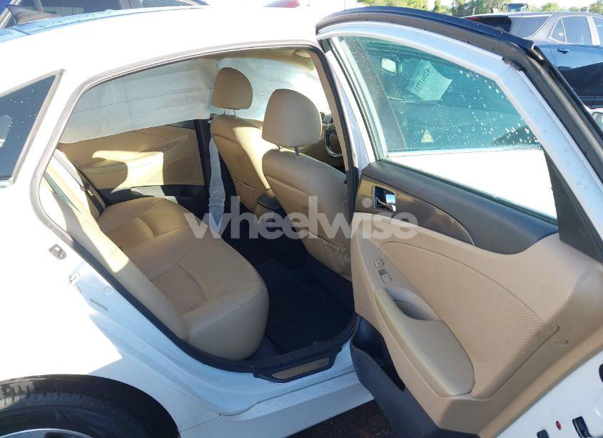 Photo 8 of 2013 Hyundai Sonata HYBRID LIMITED (VIN KMHEC4A45DA050118)