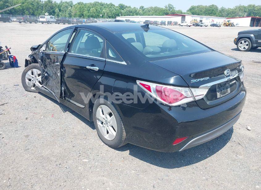 Photo 3 of 2012 Hyundai Sonata HYBRID (VIN KMHEC4A46CA020902)