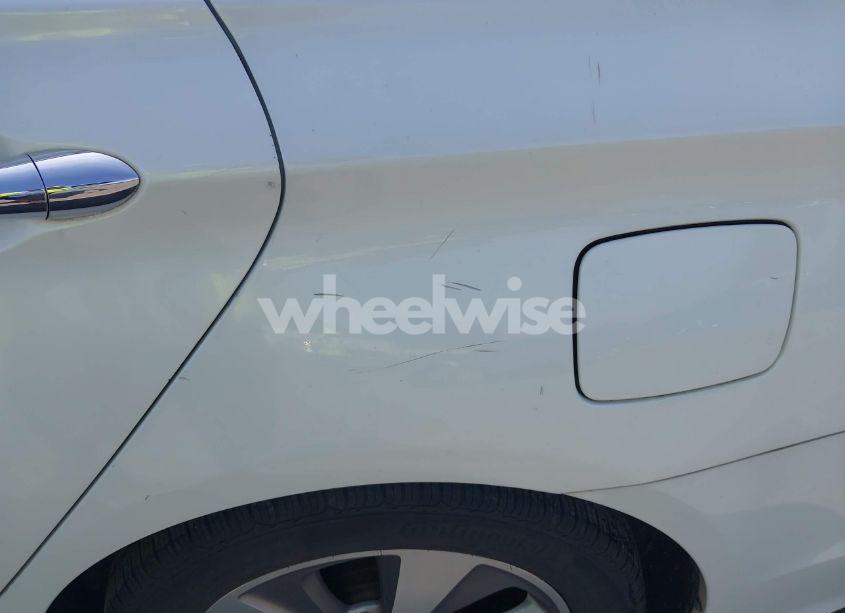 Photo 6 of 2012 Hyundai Sonata HYBRID (VIN KMHEC4A46CA040681)