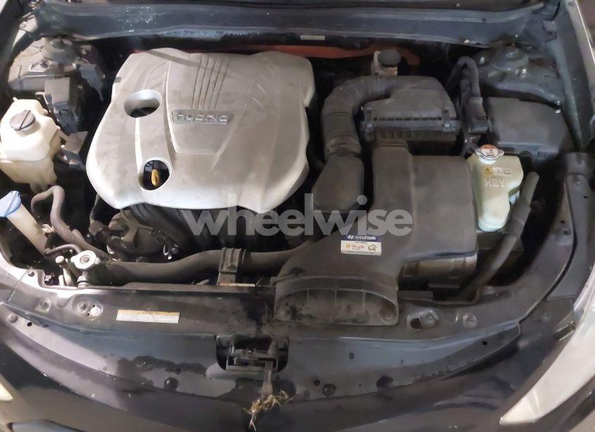 Photo 10 of 2012 Hyundai Sonata HYBRID (VIN KMHEC4A46CA047064)