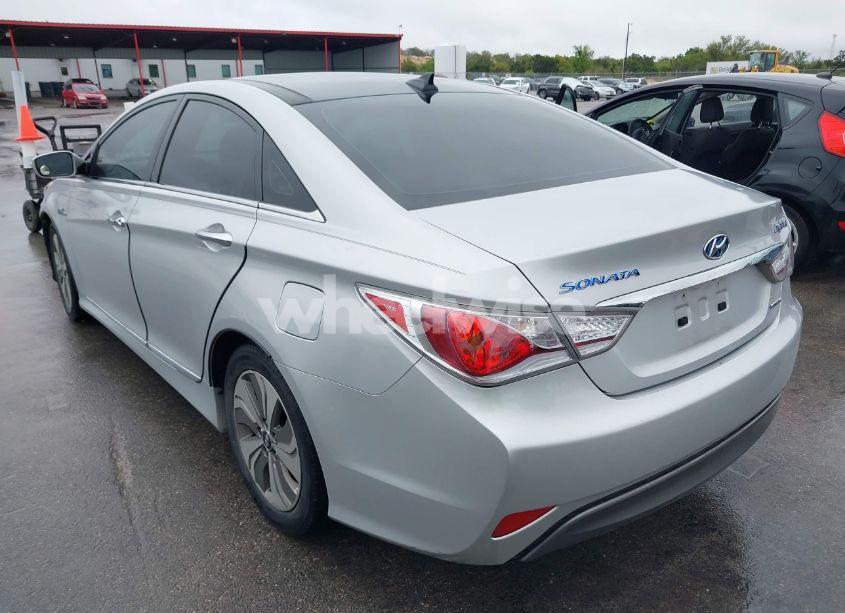 Photo 3 of 2013 Hyundai Sonata HYBRID LIMITED (VIN KMHEC4A46DA086142)