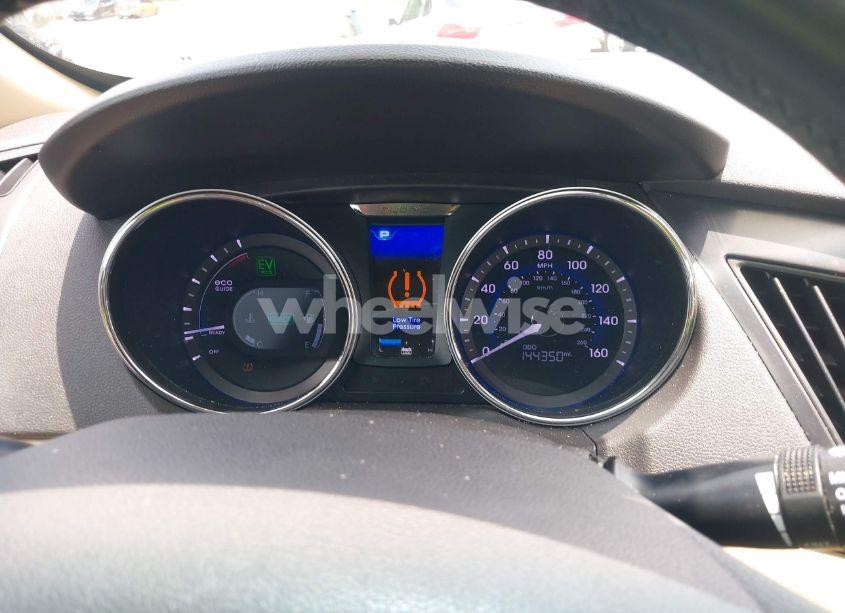 Photo 7 of 2012 Hyundai Sonata HYBRID (VIN KMHEC4A47CA032721)