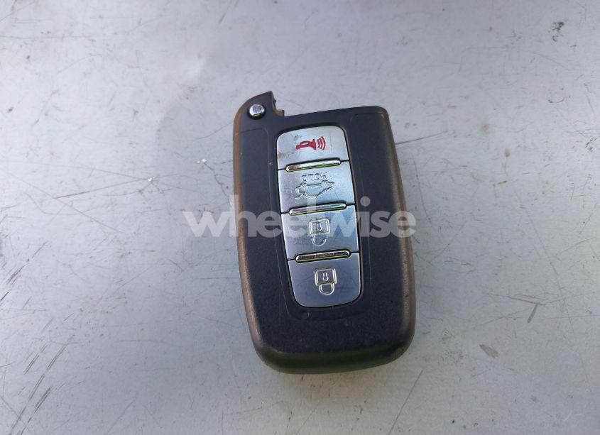 Photo 11 of 2012 Hyundai Sonata HYBRID (VIN KMHEC4A47CA034582)