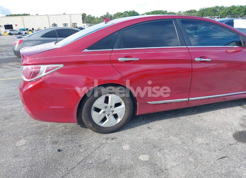 Photo 12 of 2012 Hyundai Sonata HYBRID (VIN KMHEC4A47CA034582)