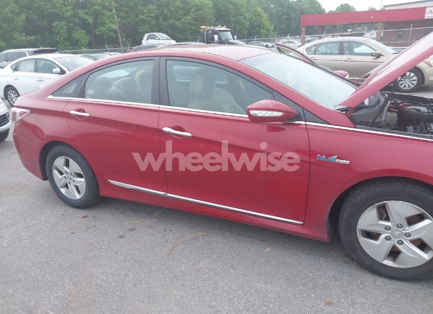 Photo 6 of 2012 Hyundai Sonata HYBRID (VIN KMHEC4A47CA060499)