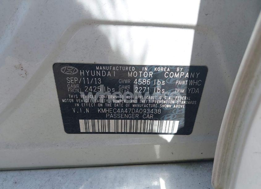 Photo 9 of 2013 Hyundai Sonata HYBRID LIMITED (VIN KMHEC4A47DA093438)