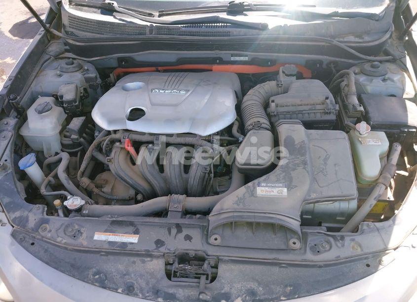 Photo 10 of 2011 Hyundai Sonata HYBRID (VIN KMHEC4A48BA018552)
