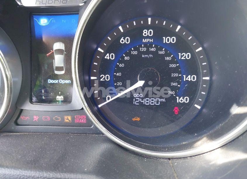 Photo 7 of 2011 Hyundai Sonata HYBRID (VIN KMHEC4A48BA018552)