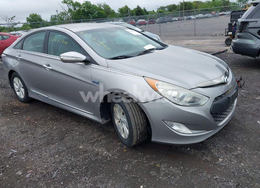 2013 Hyundai Sonata HYBRID (VIN KMHEC4A48DA078866) main photo