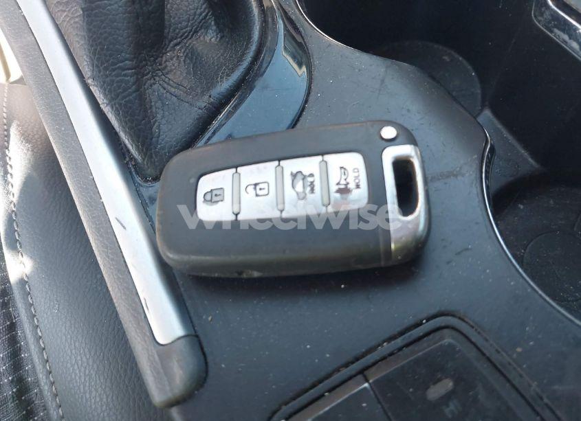 Photo 11 of 2013 Hyundai Sonata HYBRID (VIN KMHEC4A48DA087759)