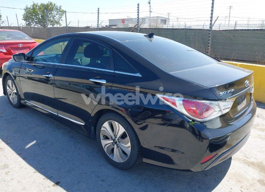 Photo 3 of 2013 Hyundai Sonata HYBRID LIMITED (VIN KMHEC4A48DA094548)