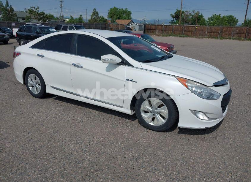 2013 Hyundai Sonata HYBRID (VIN KMHEC4A48DA098275) main photo