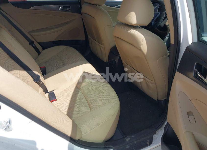 Photo 8 of 2013 Hyundai Sonata HYBRID (VIN KMHEC4A48DA098275)