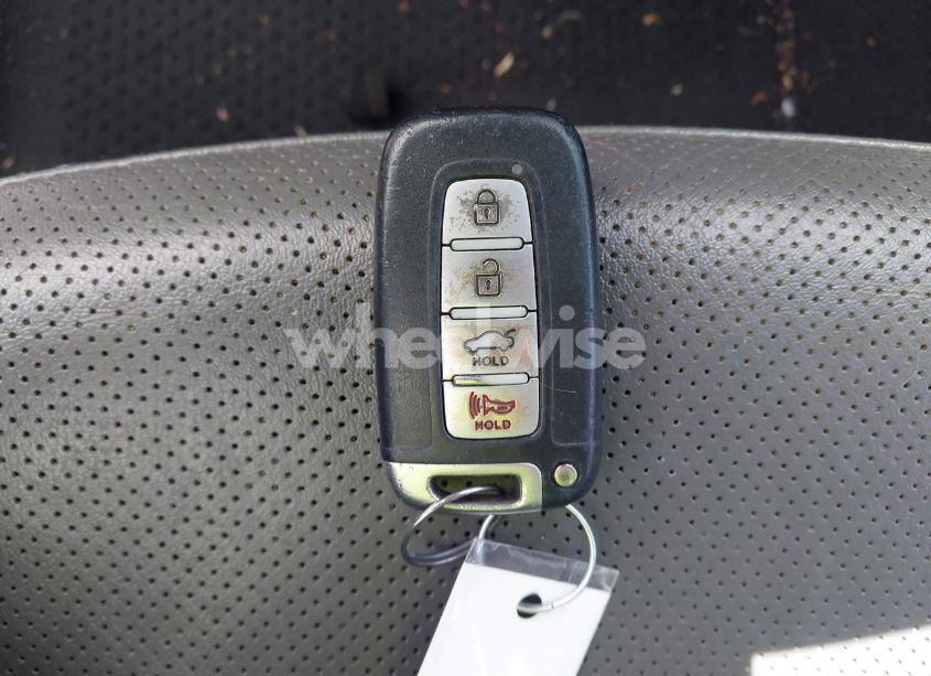 Photo 11 of 2013 Hyundai Sonata HYBRID LIMITED (VIN KMHEC4A48DA098356)