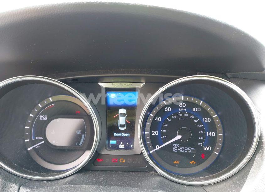 Photo 7 of 2013 Hyundai Sonata HYBRID LIMITED (VIN KMHEC4A48DA098356)