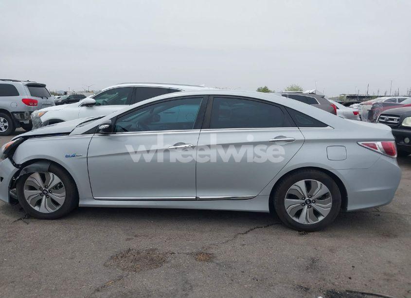 Photo 15 of 2013 Hyundai Sonata HYBRID LIMITED (VIN KMHEC4A48DA099622)