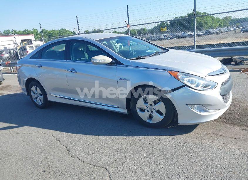 2011 Hyundai Sonata HYBRID (VIN KMHEC4A49BA001436) main photo
