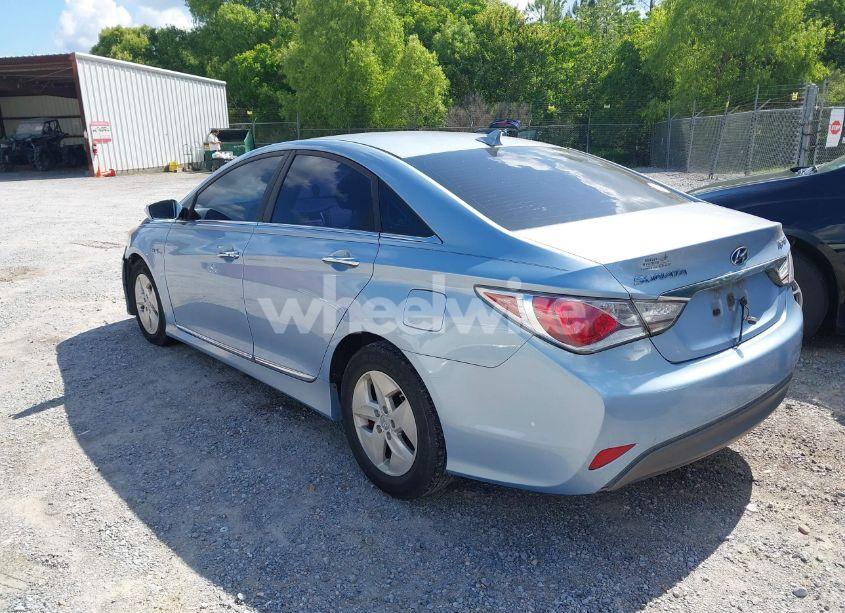 Photo 3 of 2011 Hyundai Sonata HYBRID (VIN KMHEC4A49BA005812)