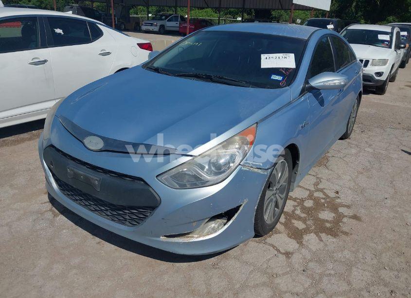 Photo 6 of 2013 Hyundai Sonata HYBRID LIMITED (VIN KMHEC4A49DA092002)