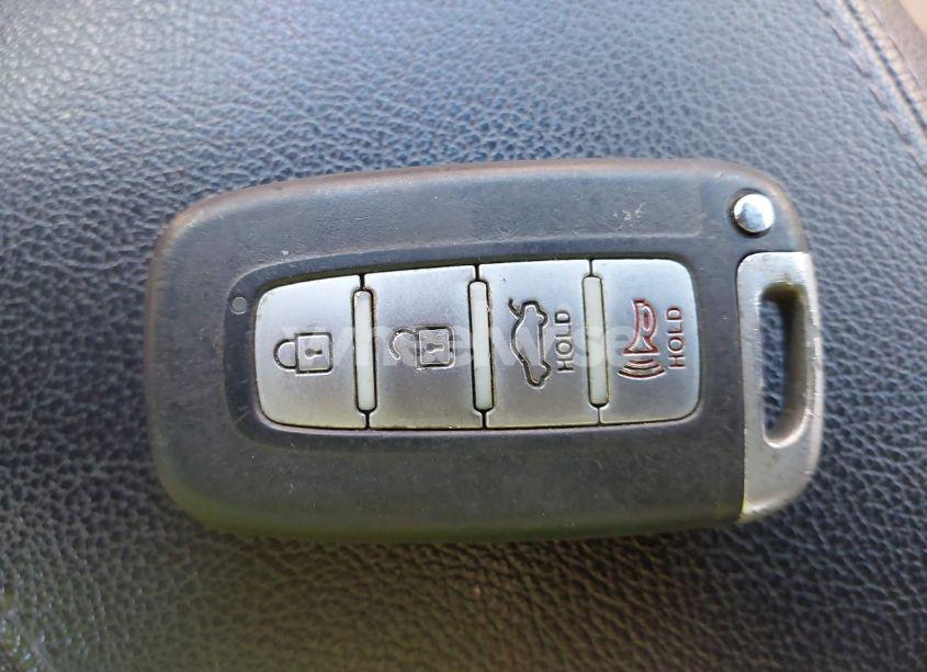 Photo 11 of 2011 Hyundai Sonata HYBRID (VIN KMHEC4A4XBA001977)