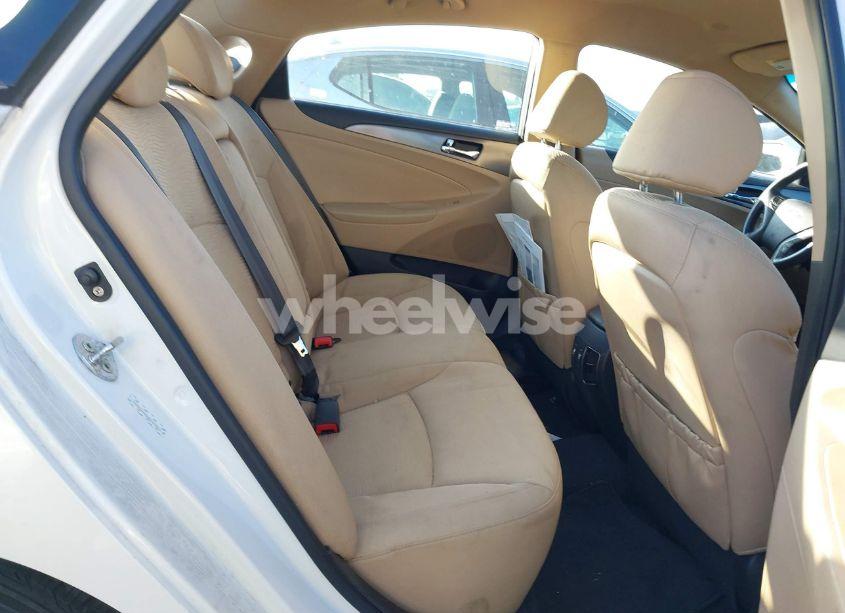 Photo 8 of 2011 Hyundai Sonata HYBRID (VIN KMHEC4A4XBA001977)