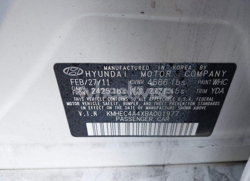 Photo 9 of 2011 Hyundai Sonata HYBRID (VIN KMHEC4A4XBA001977)