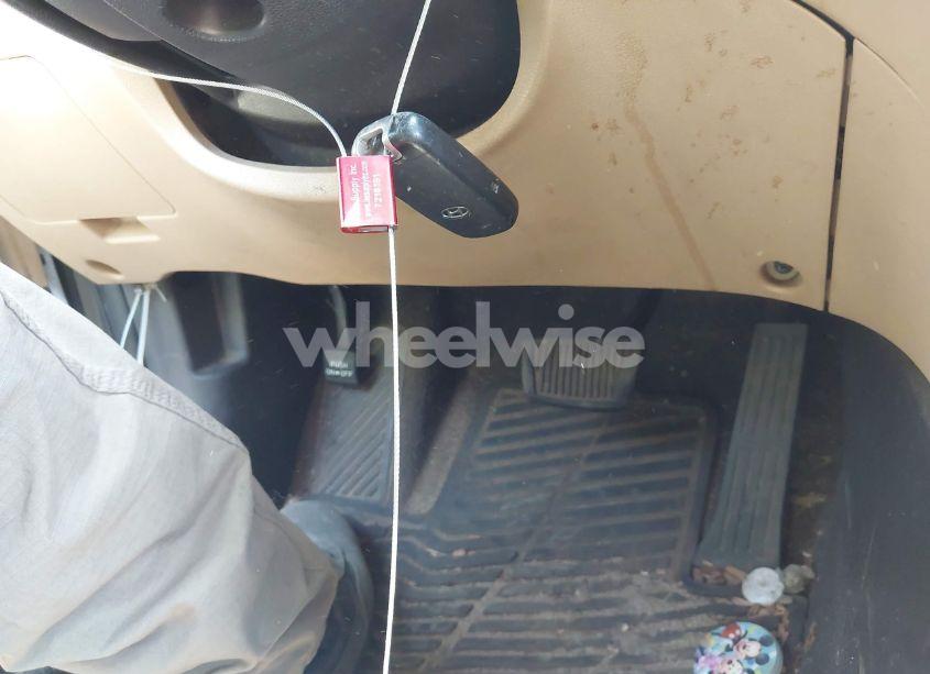 Photo 11 of 2011 Hyundai Sonata HYBRID (VIN KMHEC4A4XBA004085)