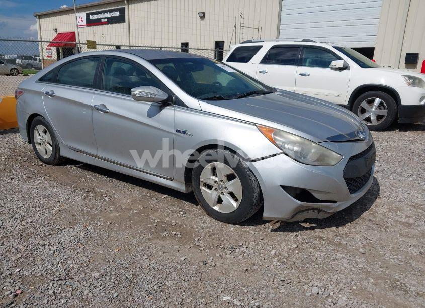 2012 Hyundai Sonata HYBRID (VIN KMHEC4A4XCA020935) main photo