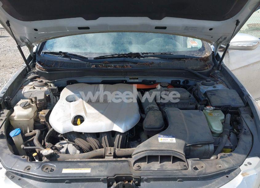 Photo 10 of 2012 Hyundai Sonata HYBRID (VIN KMHEC4A4XCA020935)