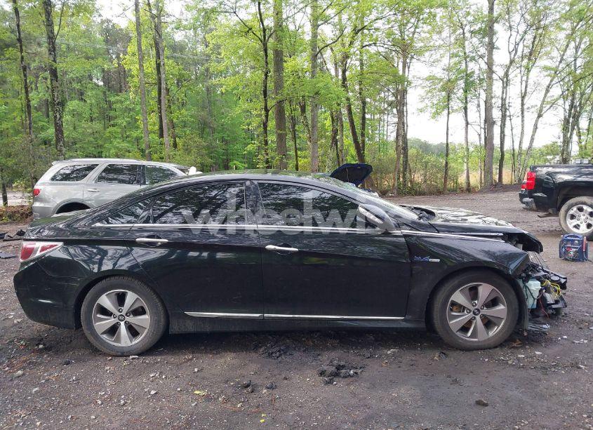 Photo 13 of 2012 Hyundai Sonata HYBRID (VIN KMHEC4A4XCA041249)