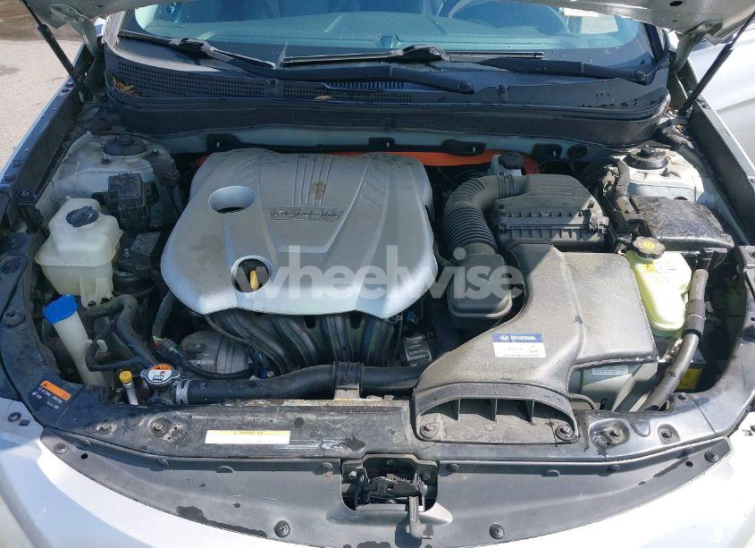 Photo 10 of 2013 Hyundai Sonata HYBRID (VIN KMHEC4A4XDA085236)