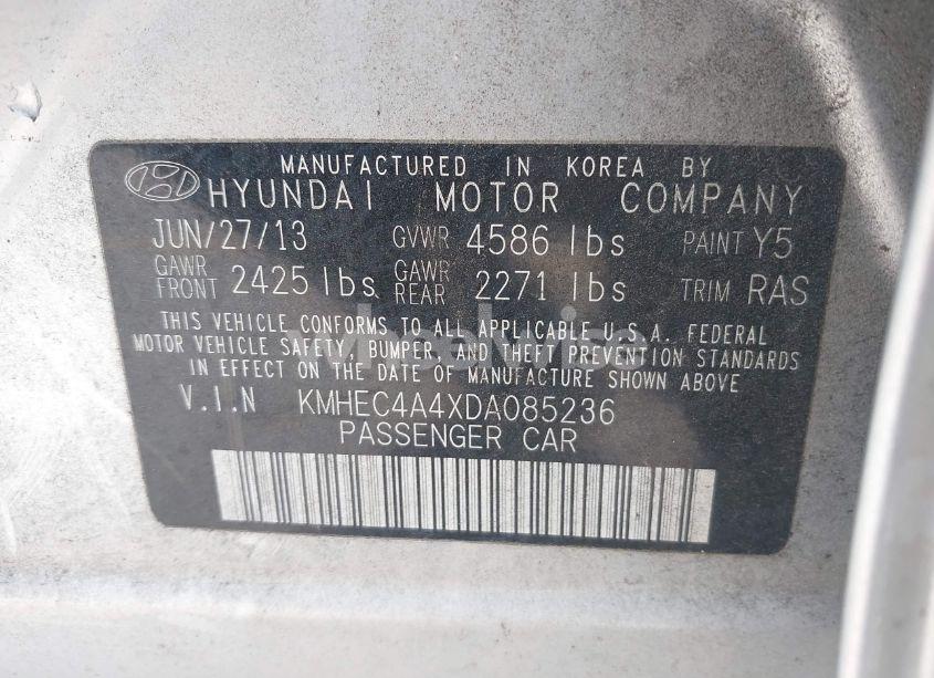 Photo 9 of 2013 Hyundai Sonata HYBRID (VIN KMHEC4A4XDA085236)