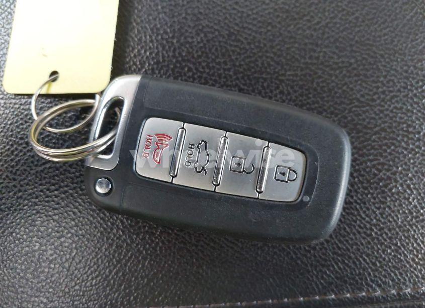 Photo 11 of 2015 Hyundai Sonata HYBRID LIMITED (VIN KMHEC4A4XFA123504)