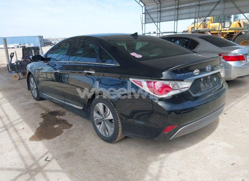 Photo 3 of 2015 Hyundai Sonata HYBRID LIMITED (VIN KMHEC4A4XFA123504)