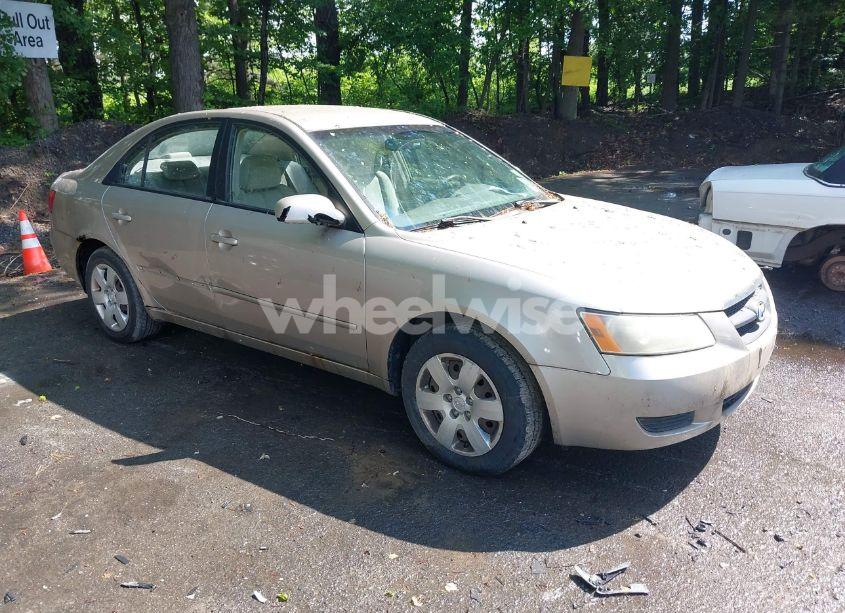 2006 Hyundai Sonata GL (VIN KMHET46C96A077745) main photo