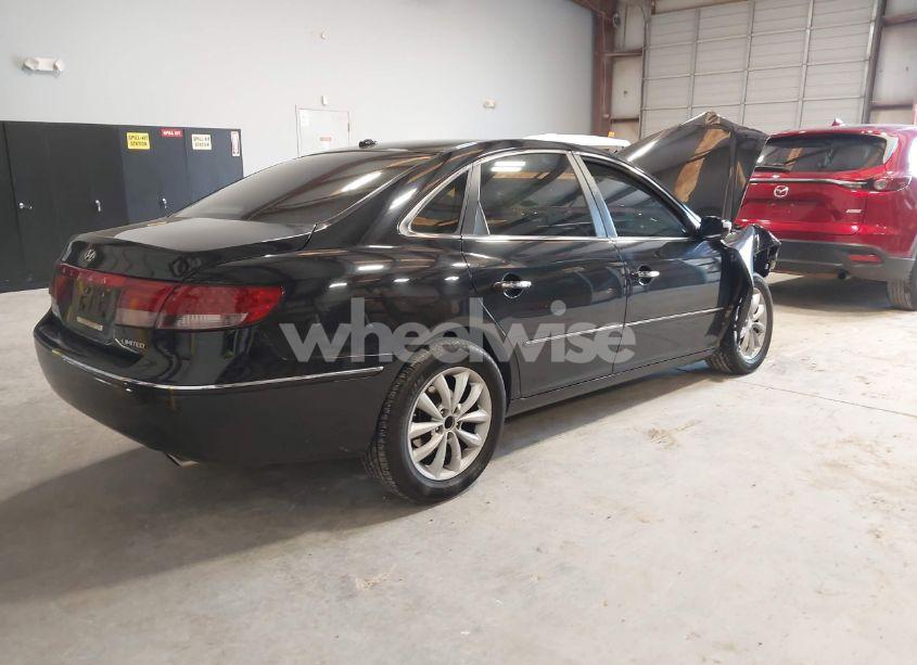 Photo 4 of 2008 Hyundai Azera LIMITED (VIN KMHFC46F08A318965)