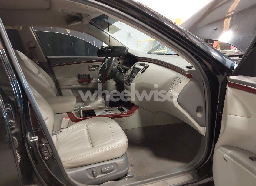 Photo 5 of 2008 Hyundai Azera LIMITED (VIN KMHFC46F08A318965)