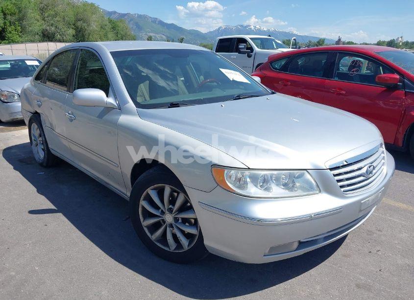 2007 Hyundai Azera LIMITED/SE (VIN KMHFC46F17A199984) main photo