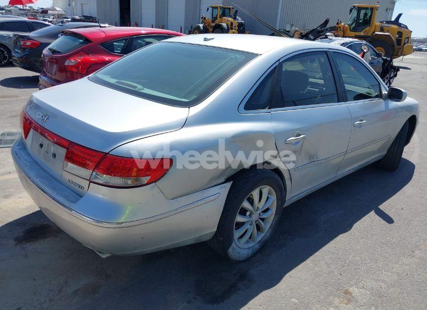 Photo 4 of 2007 Hyundai Azera LIMITED/SE (VIN KMHFC46F17A199984)